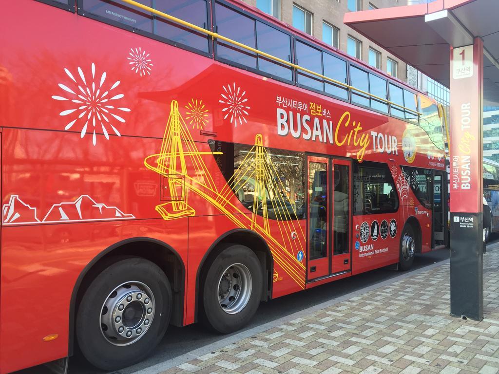 Mozzihostel Busan Station Екстер'єр фото