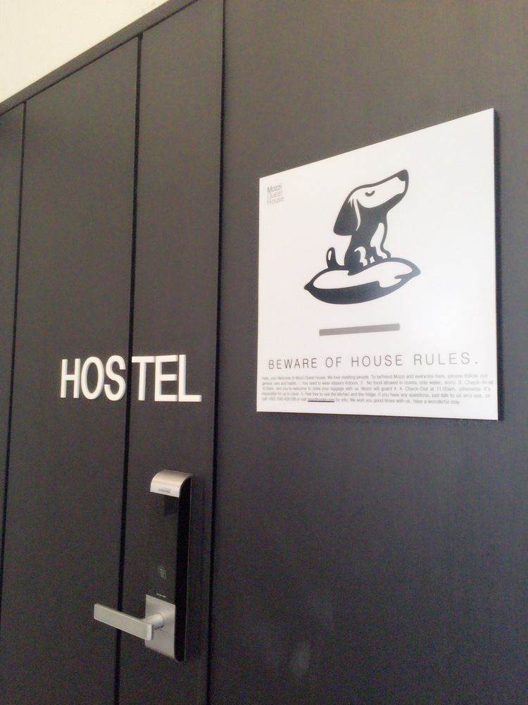 Mozzihostel Busan Station Екстер'єр фото
